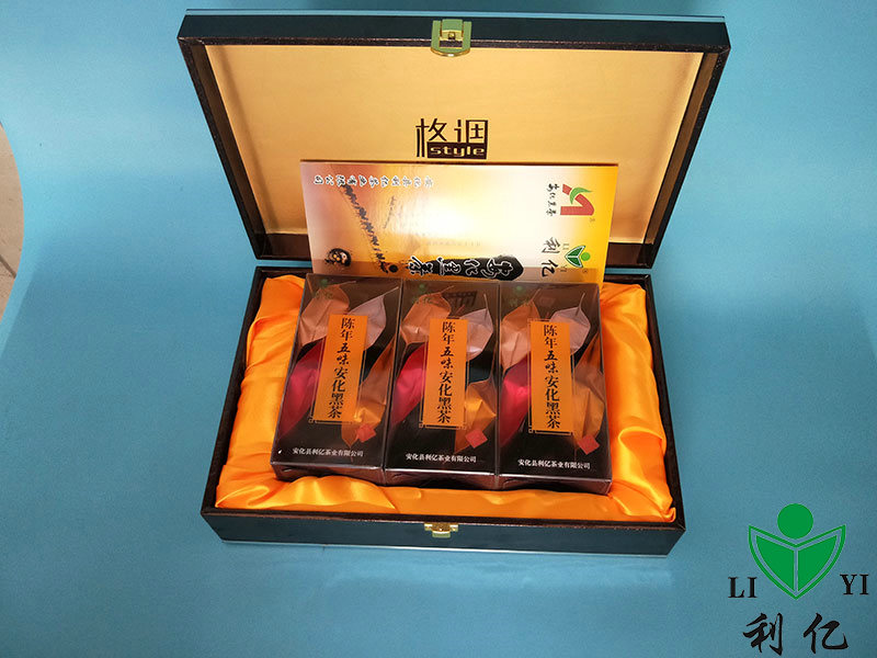 陳年(nián)五味安化(huà)黑(hēi)茶單盒裝4